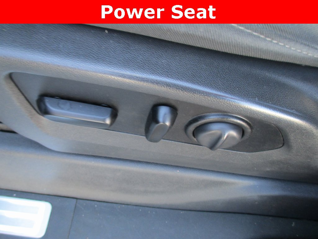 Used 2020 GMC Sierra 1500 Elevation w/ Elevation Value Package image 19