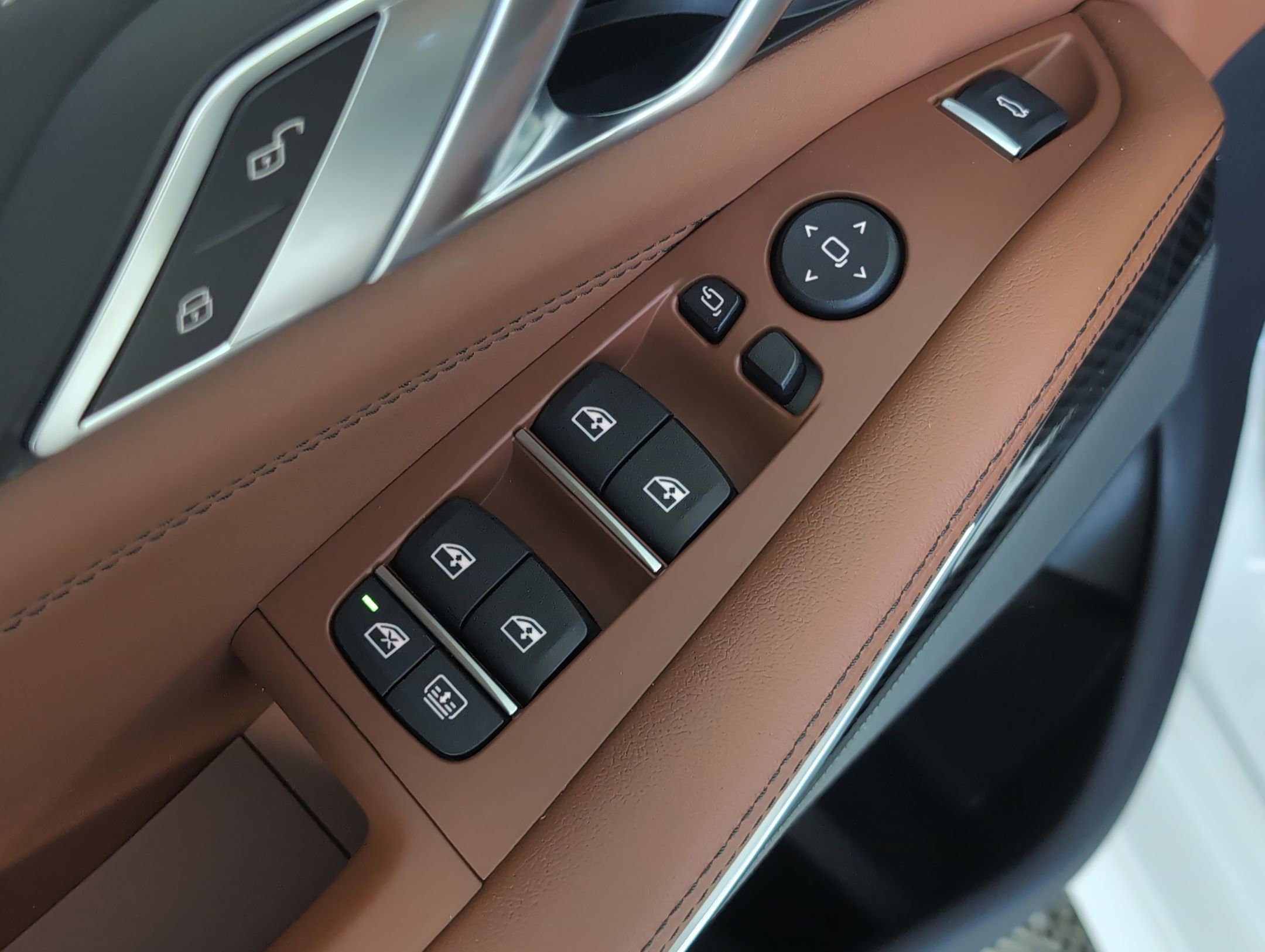 New 2026 BMW X7 M60i image 22