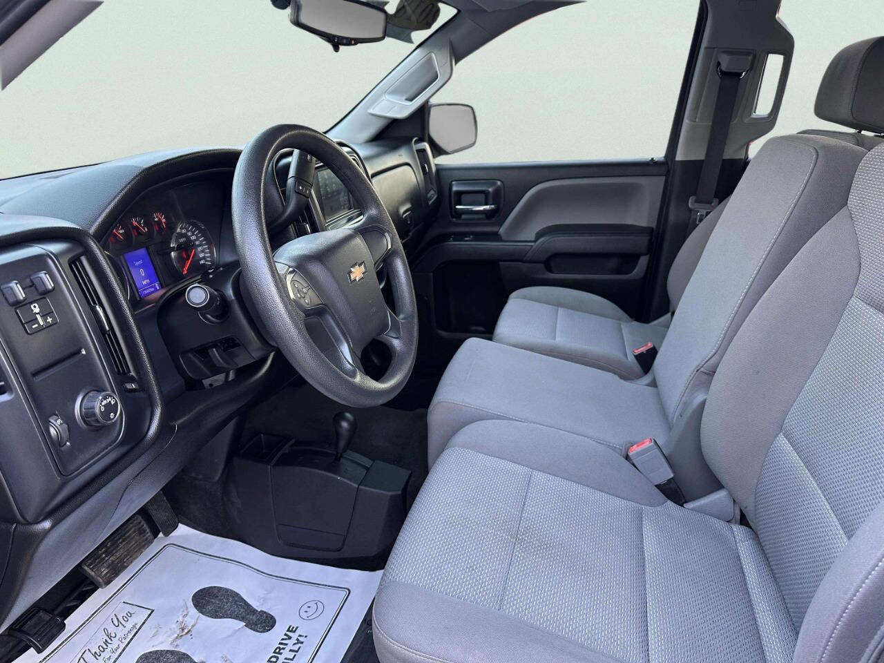 Used 2018 Chevrolet Silverado 1500 Custom w/ Custom Value Package AWD/4WD image 10