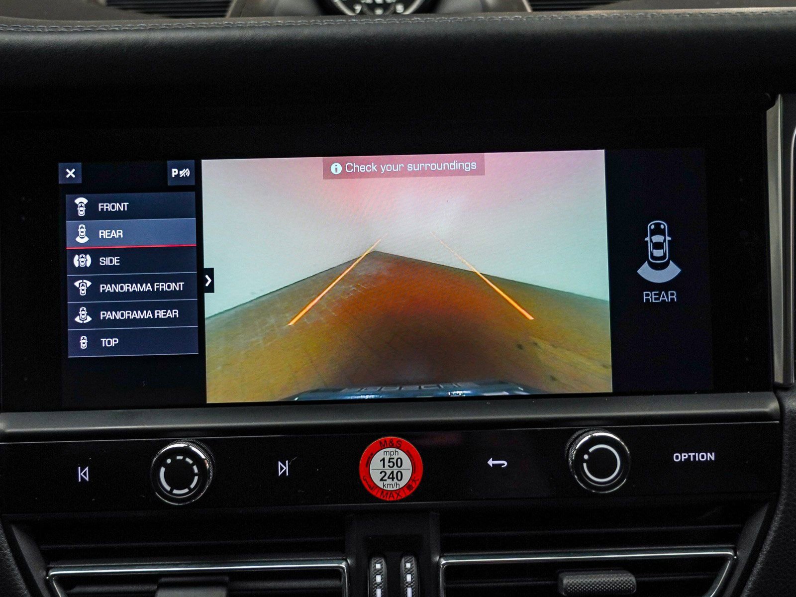 Certified 2022 Porsche Macan S image 30