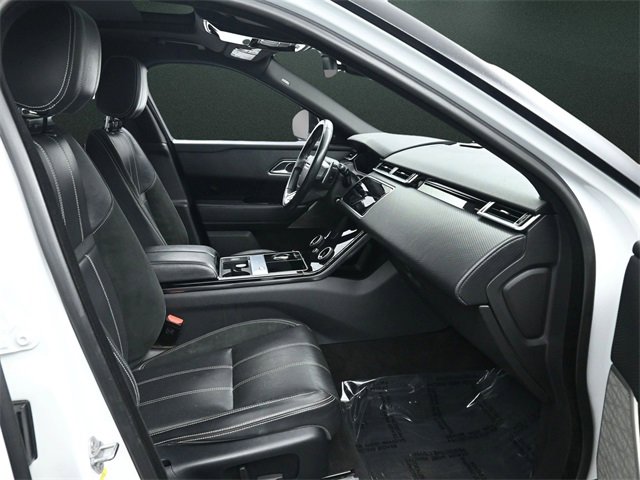 Used 2018 Land Rover Range Rover Velar R-Dynamic SE image 21