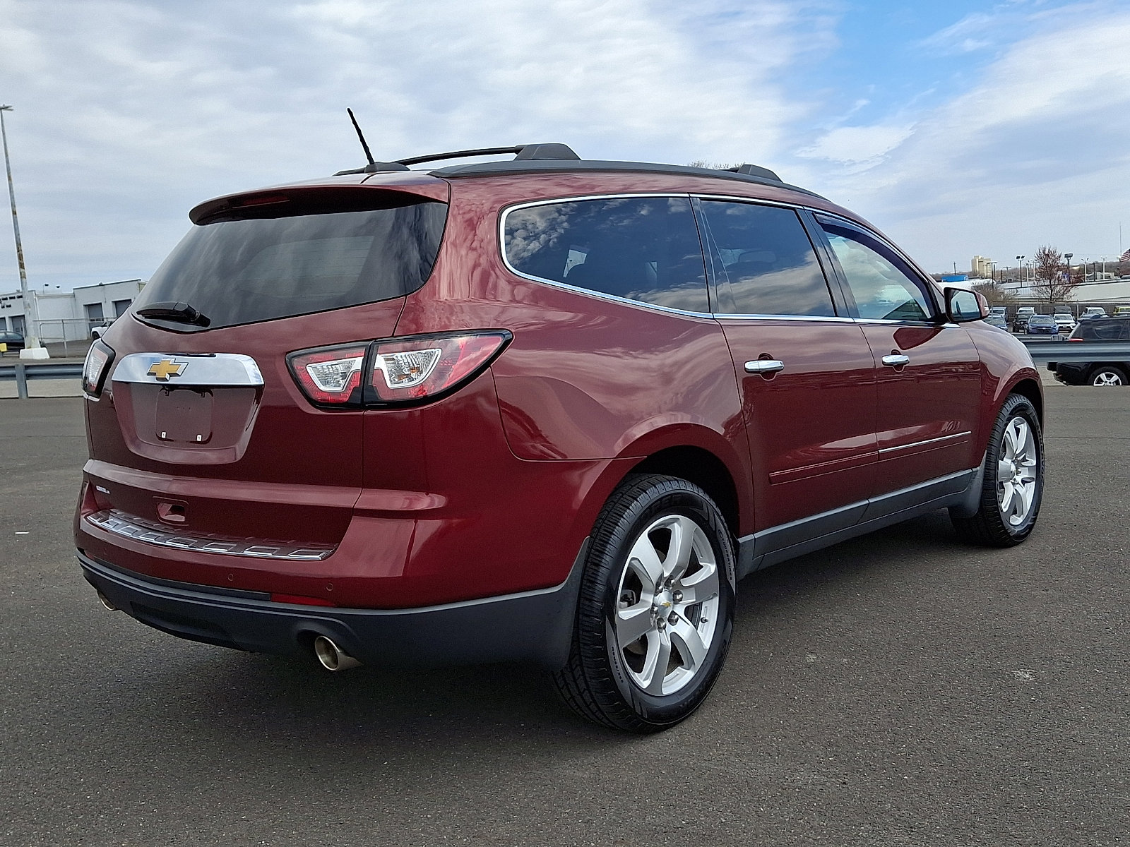 Used 2017 Chevrolet Traverse Premier image 6
