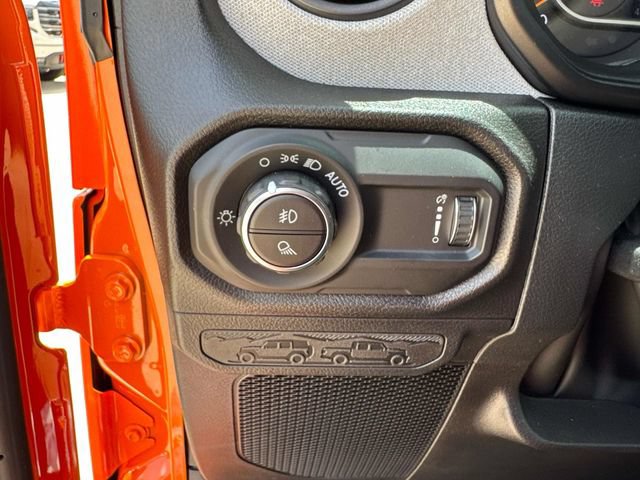 New 2026 Jeep Gladiator Sport AWD/4WD image 23