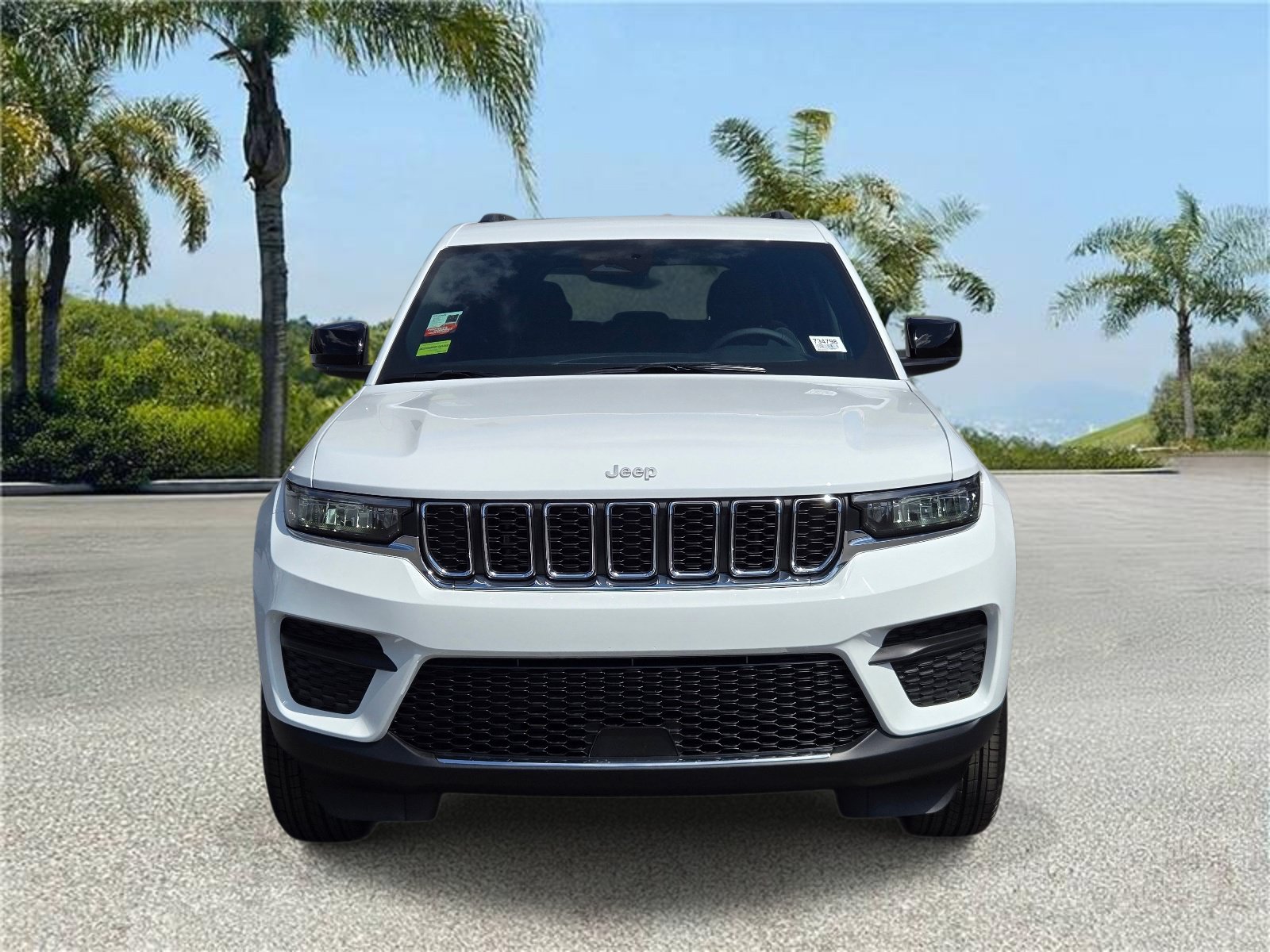 New 2026 Jeep Grand Cherokee Laredo X RWD image 3