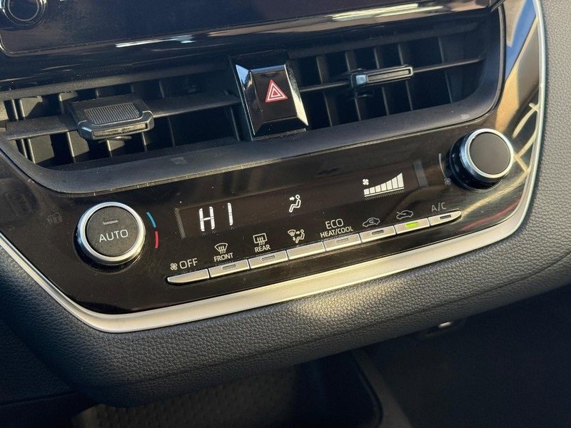 Used 2024 Toyota Corolla LE image 26