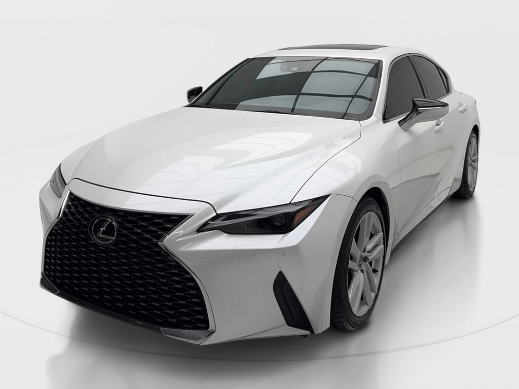 Used 2025 Lexus IS 300 w/ Comfort Package RWD image 4