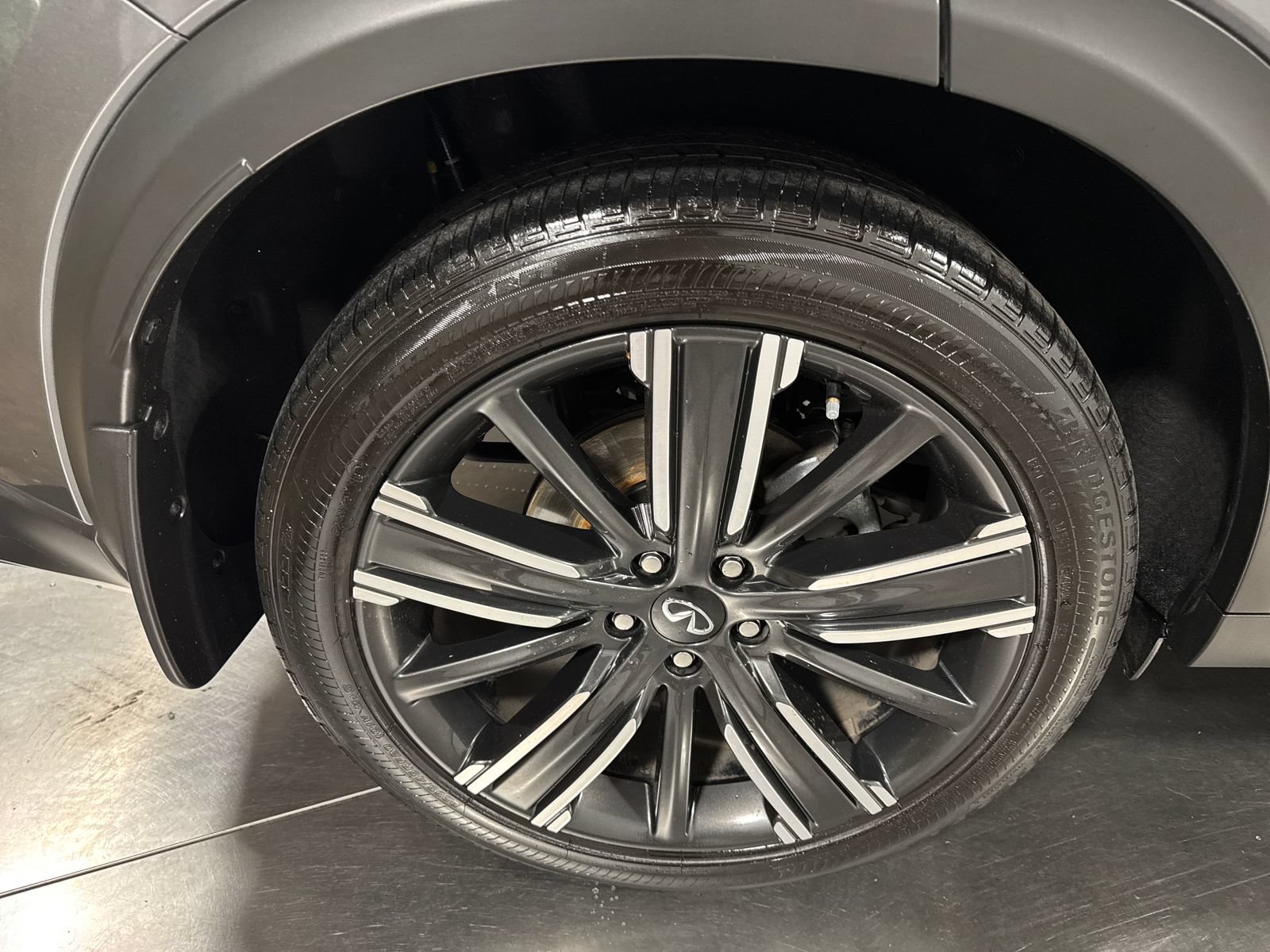 Used 2021 INFINITI QX50 Luxe w/ Appearance Package AWD/4WD image 13