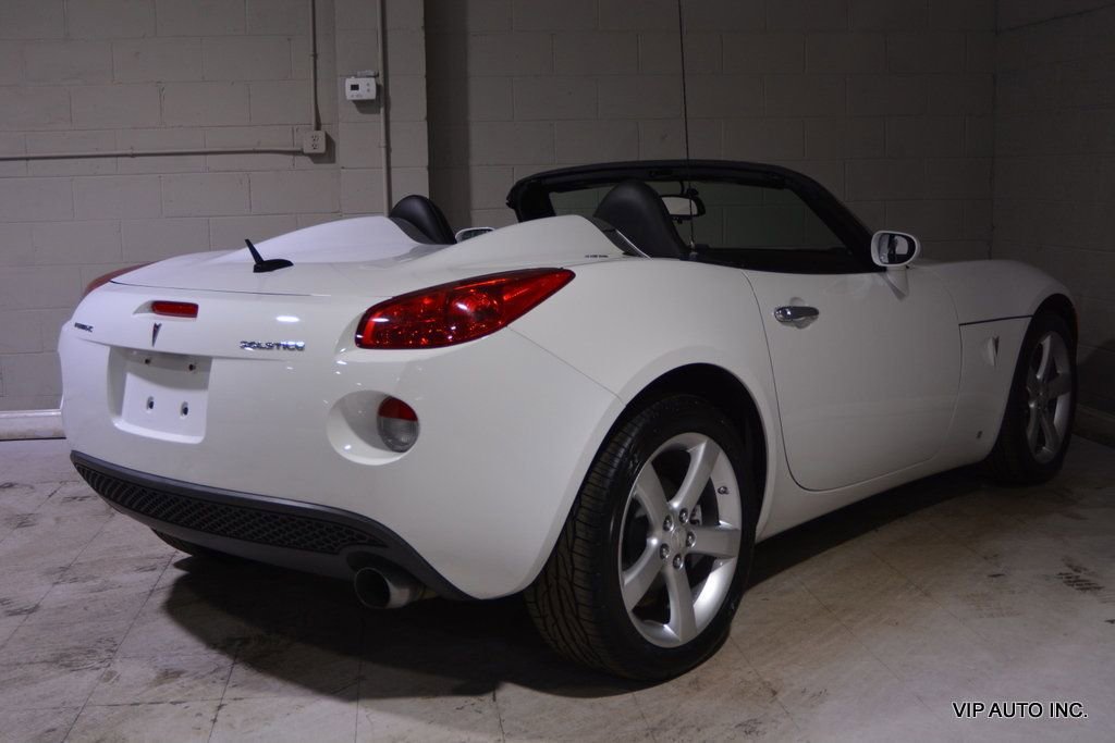 Used 2008 Pontiac Solstice Convertible w/ Premium Package image 8