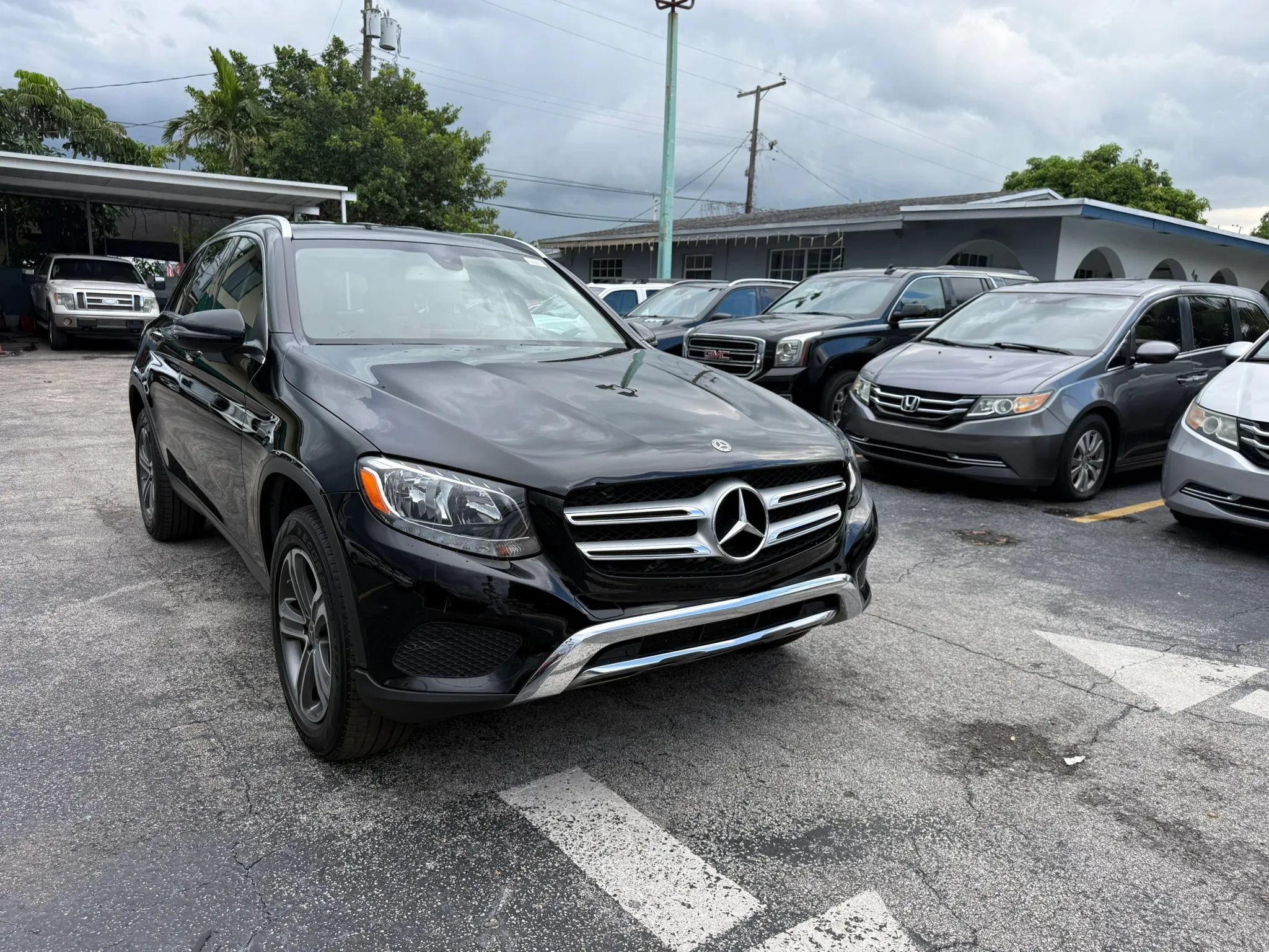 Used 2019 Mercedes-Benz GLC 300 image 7