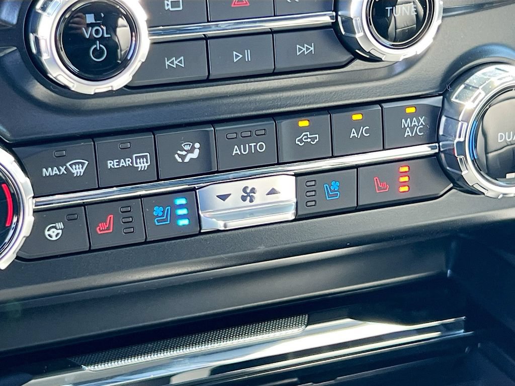 New 2026 Ford F350 Lariat AWD/4WD image 24