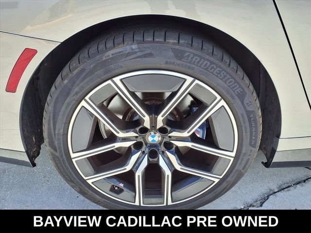 Used 2023 BMW 740i RWD image 8