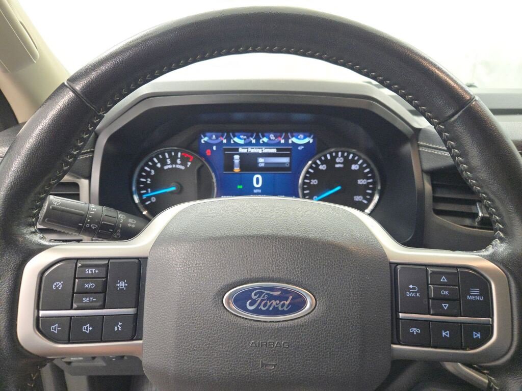 Used 2023 Ford Expedition Max XLT image 34