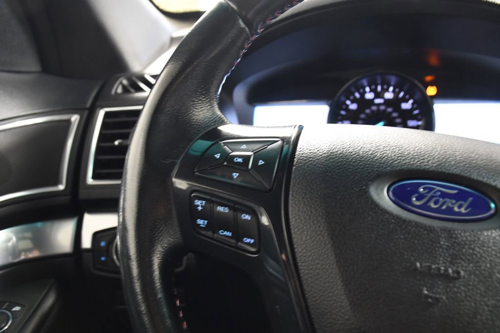 Used 2017 Ford Explorer Sport w/ Equipment Group 401A AWD/4WD image 28