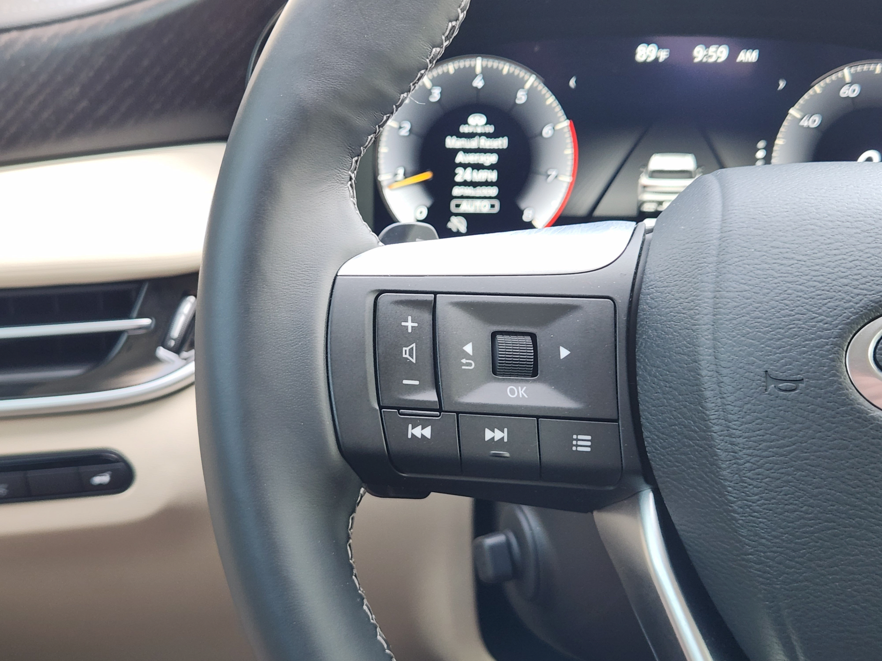 Used 2025 INFINITI QX60 Sensory w/ Vision Package AWD/4WD image 27