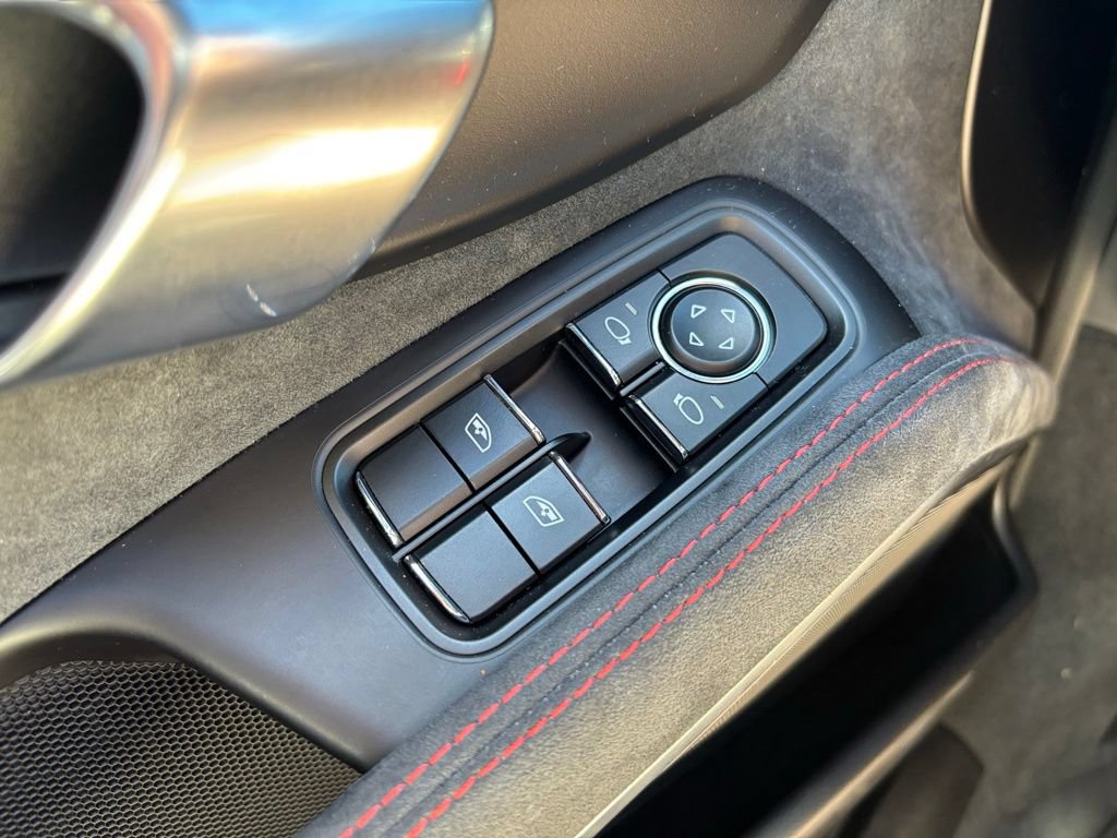 Used 2018 Porsche 911 GT3 RWD image 24
