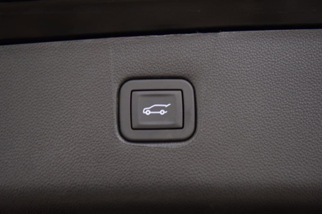 New 2026 Chevrolet Blazer LT w/ Convenience Package FWD image 24