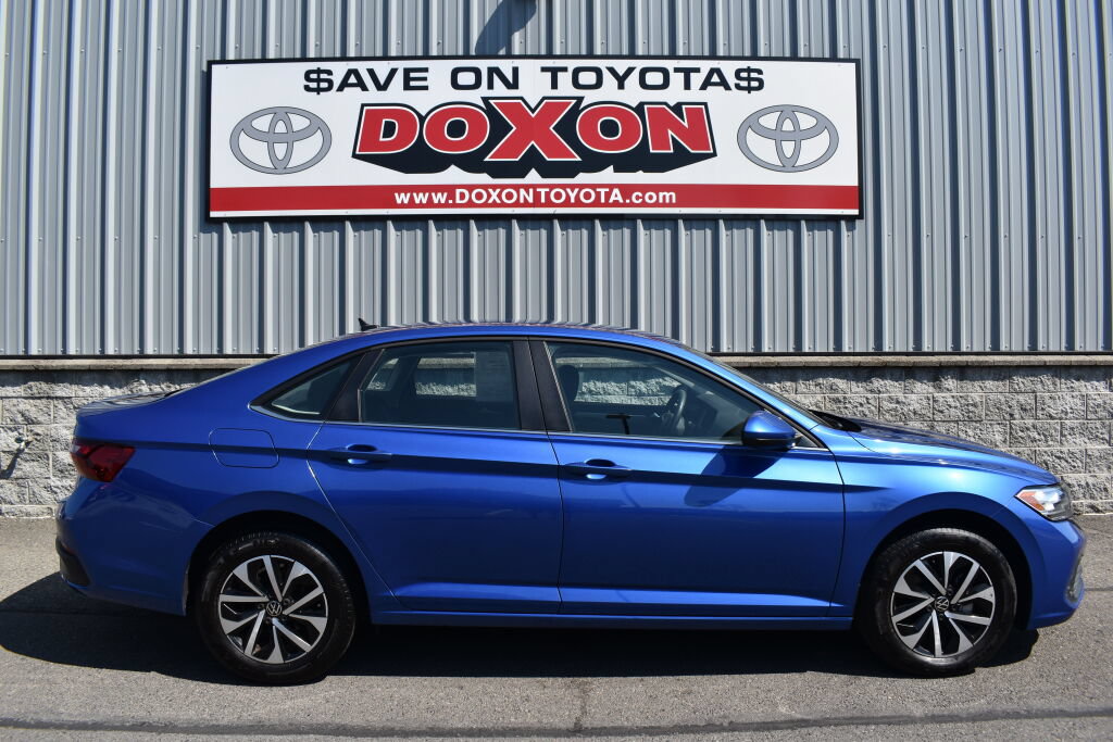 Used 2024 Volkswagen Jetta S FWD image 8