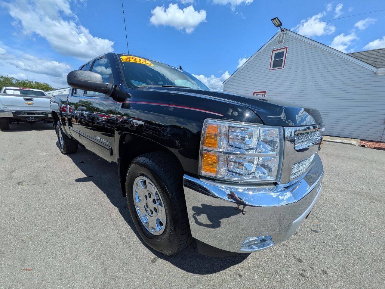 Used 2012 Chevrolet Silverado 1500 LT w/ All-Star Edition AWD/4WD image 7