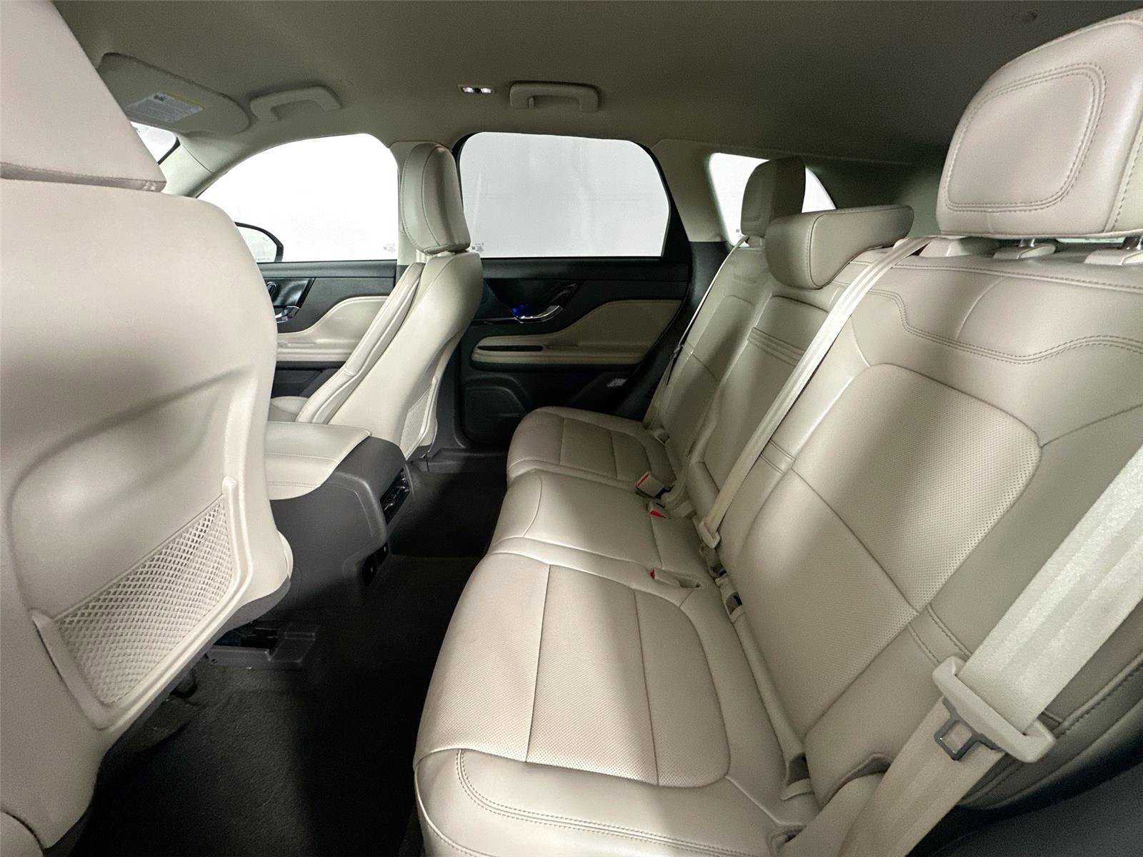 Used 2023 Lincoln Corsair Reserve image 22