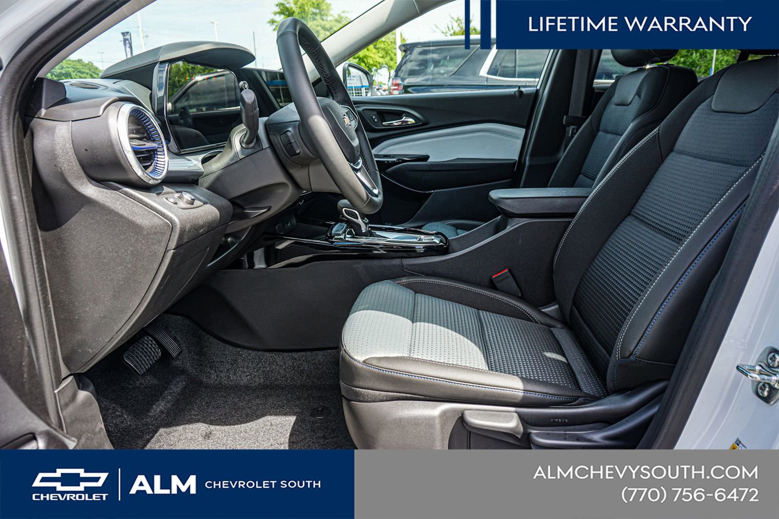 New 2026 Chevrolet Trax LT w/ Sunroof Package image 19