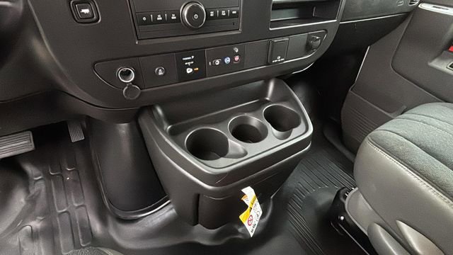 Used 2024 GMC Savana 2500 w/ Driver Convenience Package RWD image 18