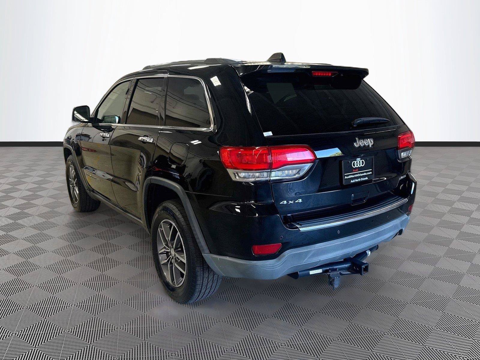 Used 2018 Jeep Grand Cherokee Limited AWD/4WD image 5