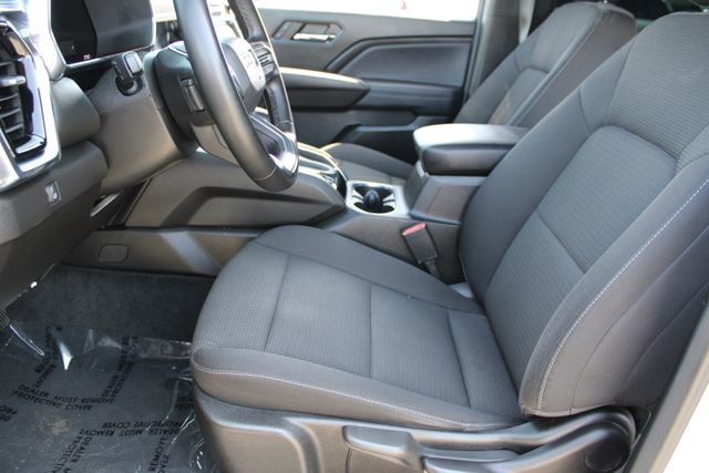 Used 2024 GMC Canyon Elevation image 29