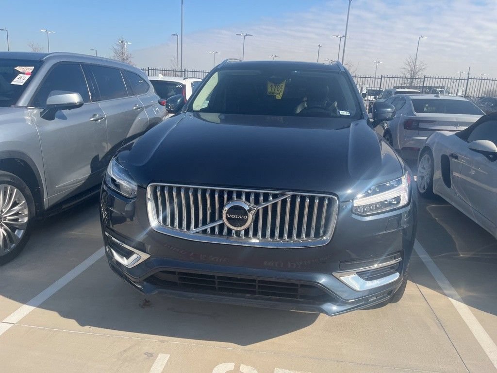 Used 2024 Volvo XC90 B6 Ultimate AWD/4WD image 3