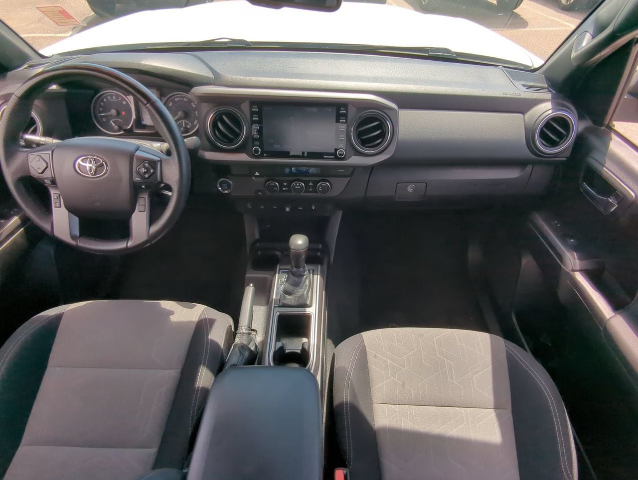 Used 2021 Toyota Tacoma TRD Off-Road w/ Technology Package RWD image 14