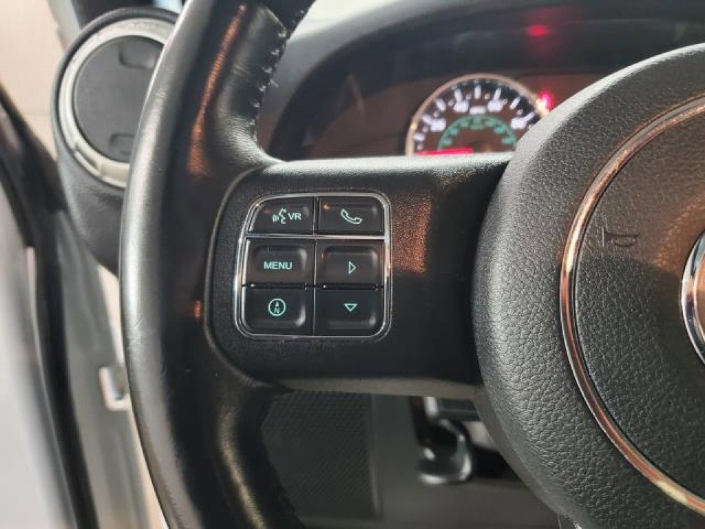 Used 2017 Jeep Wrangler Unlimited Sahara w/ Connectivity Group image 14