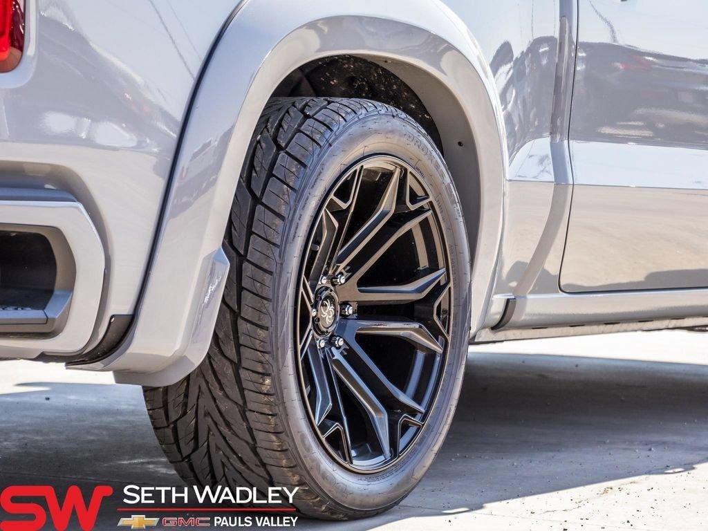 New 2025 Chevrolet Silverado 1500 RST AWD/4WD image 9