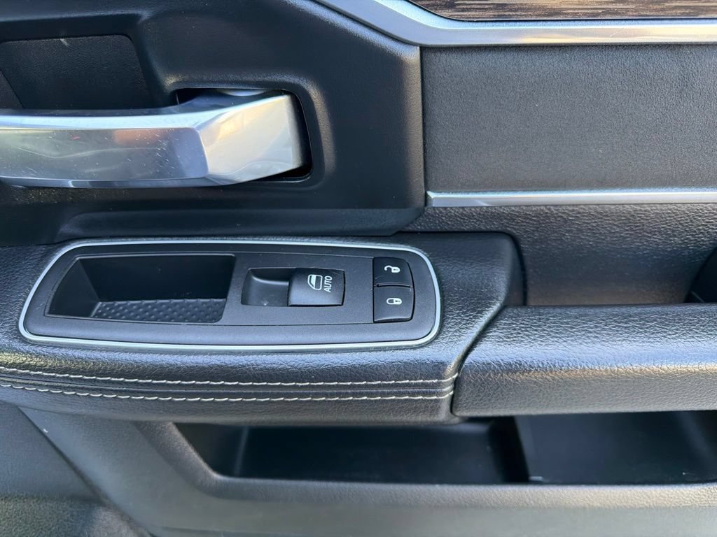 Used 2020 RAM 3500 Laramie AWD/4WD image 14