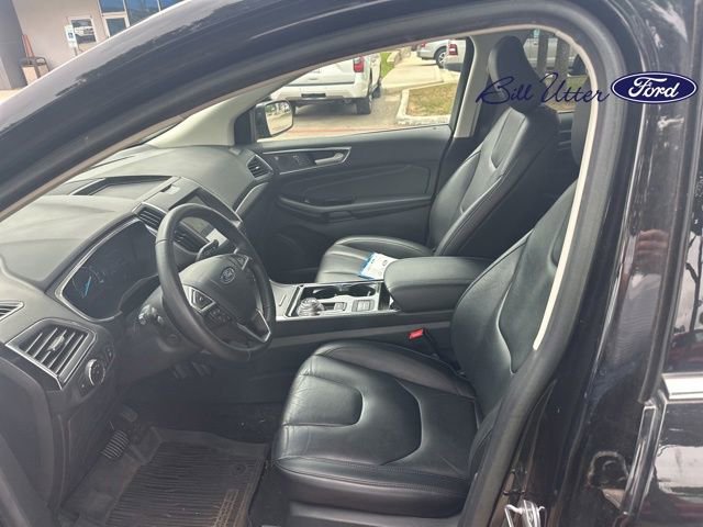 Used 2020 Ford Edge Titanium FWD image 6