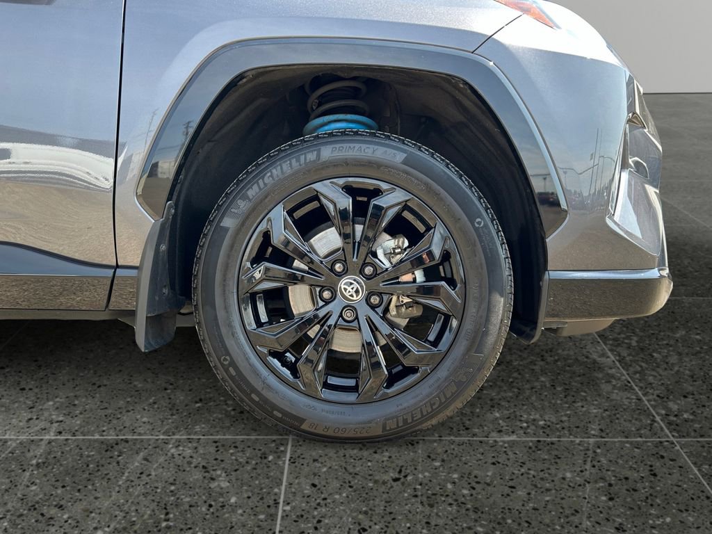 Used 2022 Toyota RAV4 XSE image 9