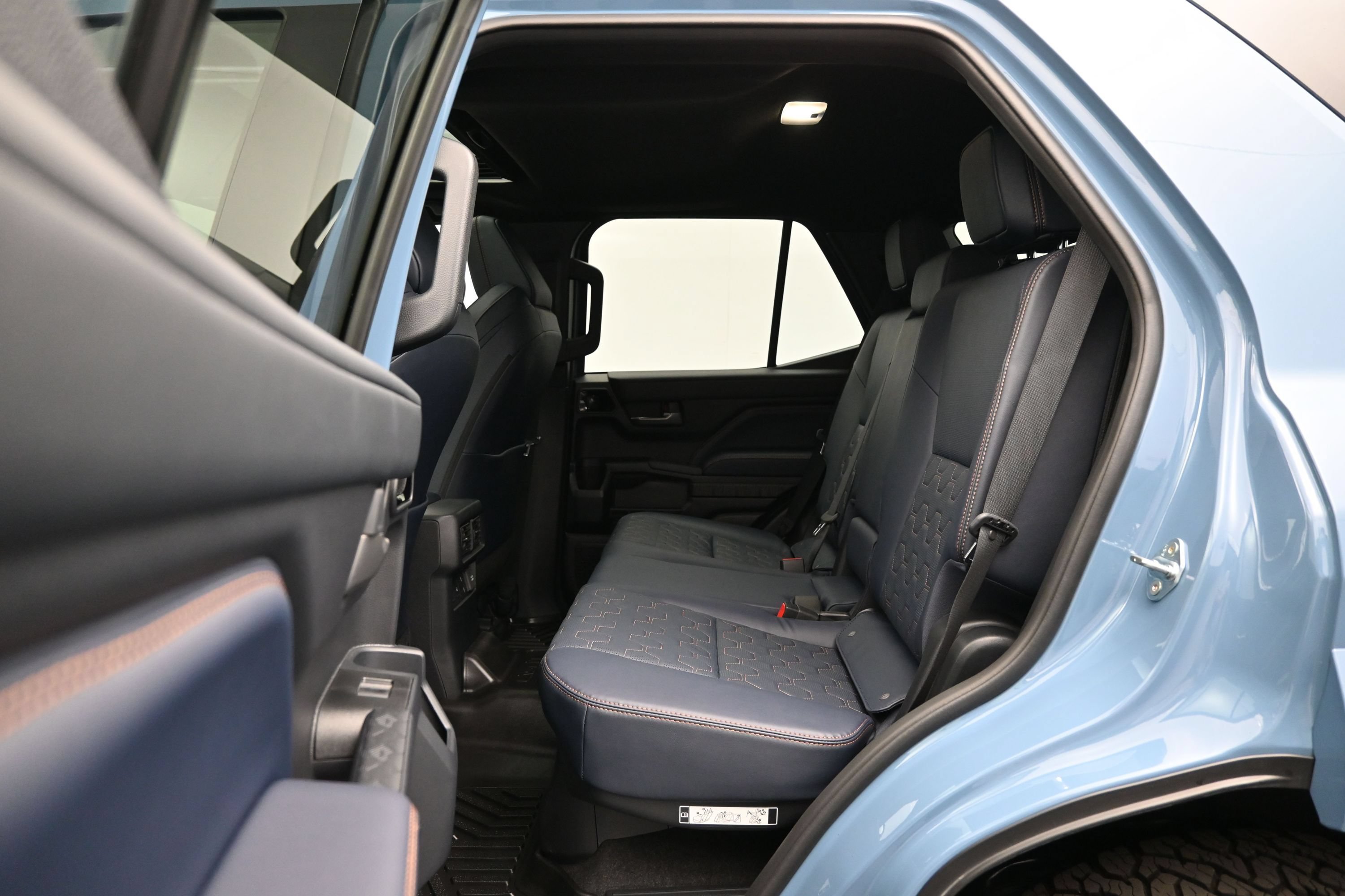 Used 2026 Toyota 4Runner Platinum AWD/4WD image 11