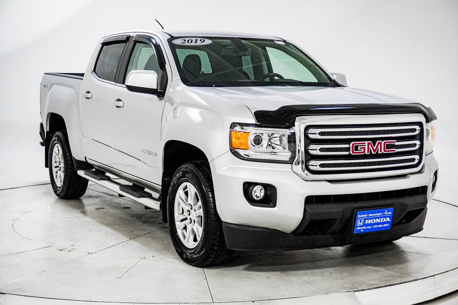 Used 2019 GMC Canyon SLE image 12