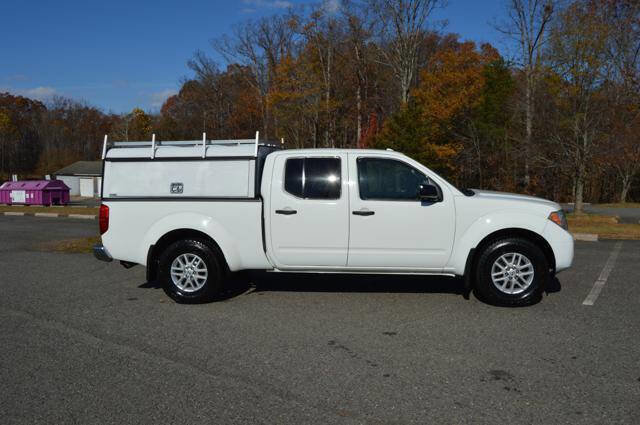 Used 2014 Nissan Frontier SV w/ SV Value Truck Package image 4