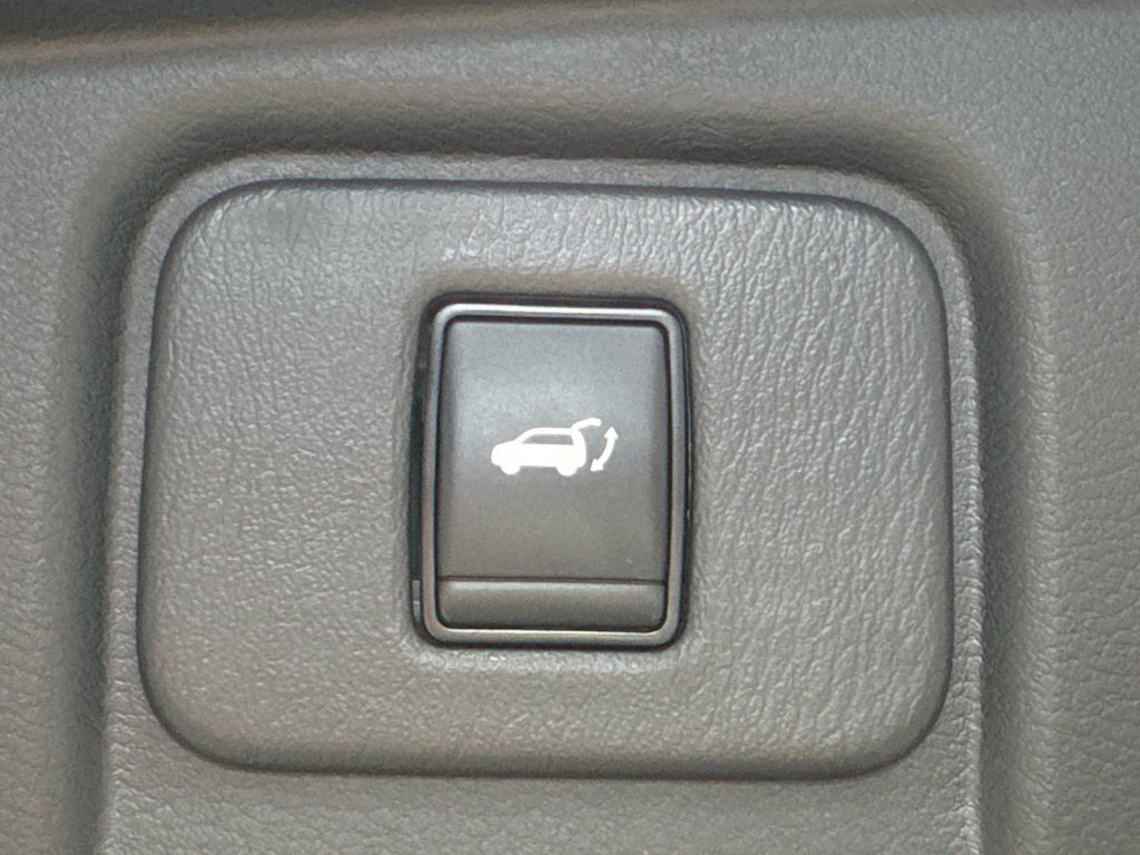 Used 2024 Nissan Murano Platinum AWD/4WD image 31