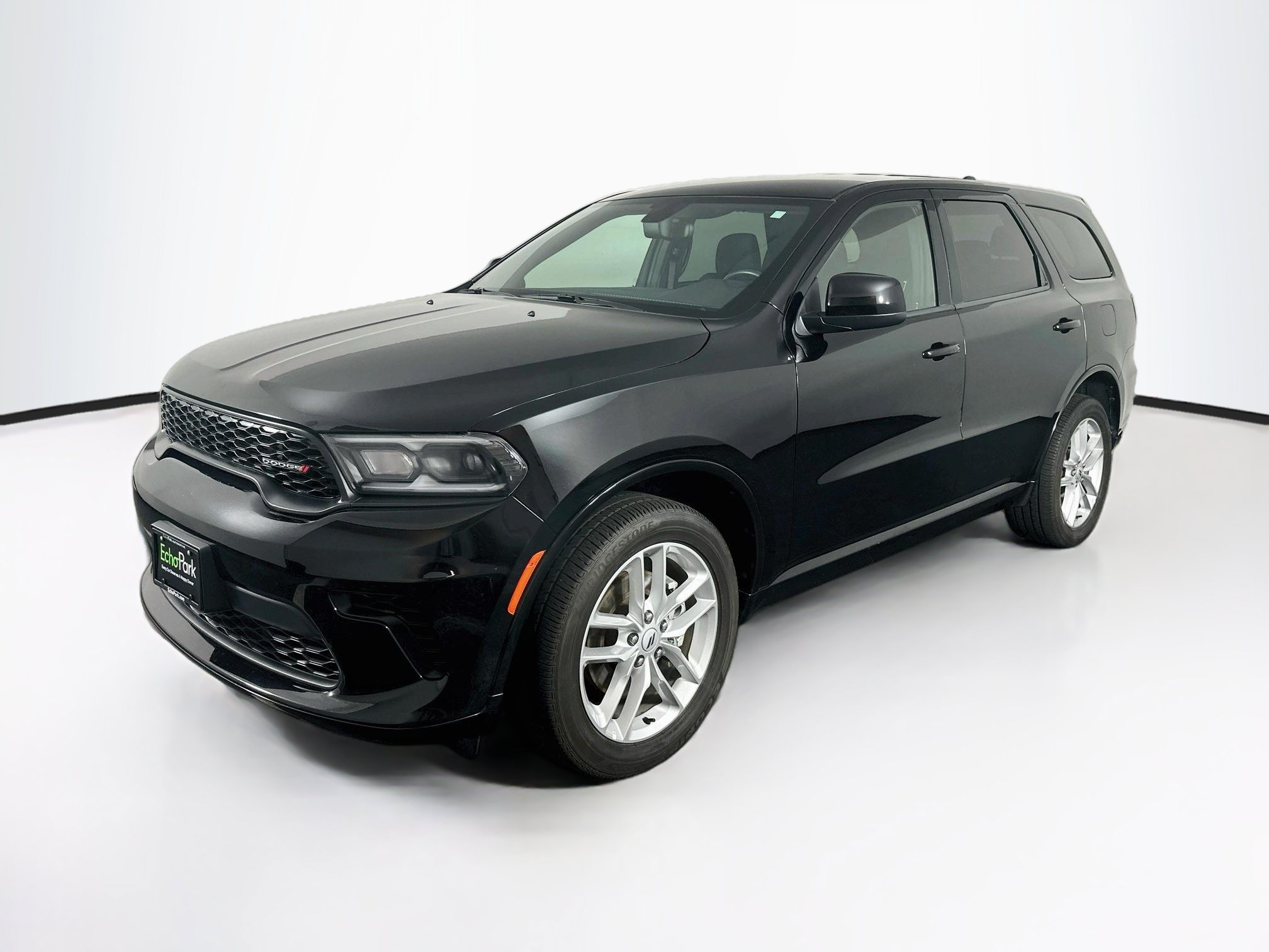 Used 2025 Dodge Durango GT AWD/4WD image 3