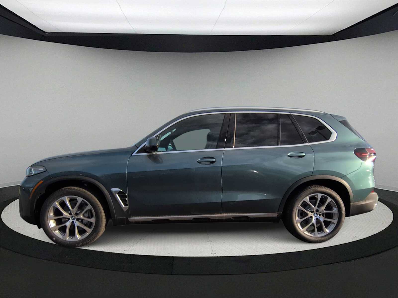 Used 2026 BMW X5 xDrive40i AWD/4WD image 5