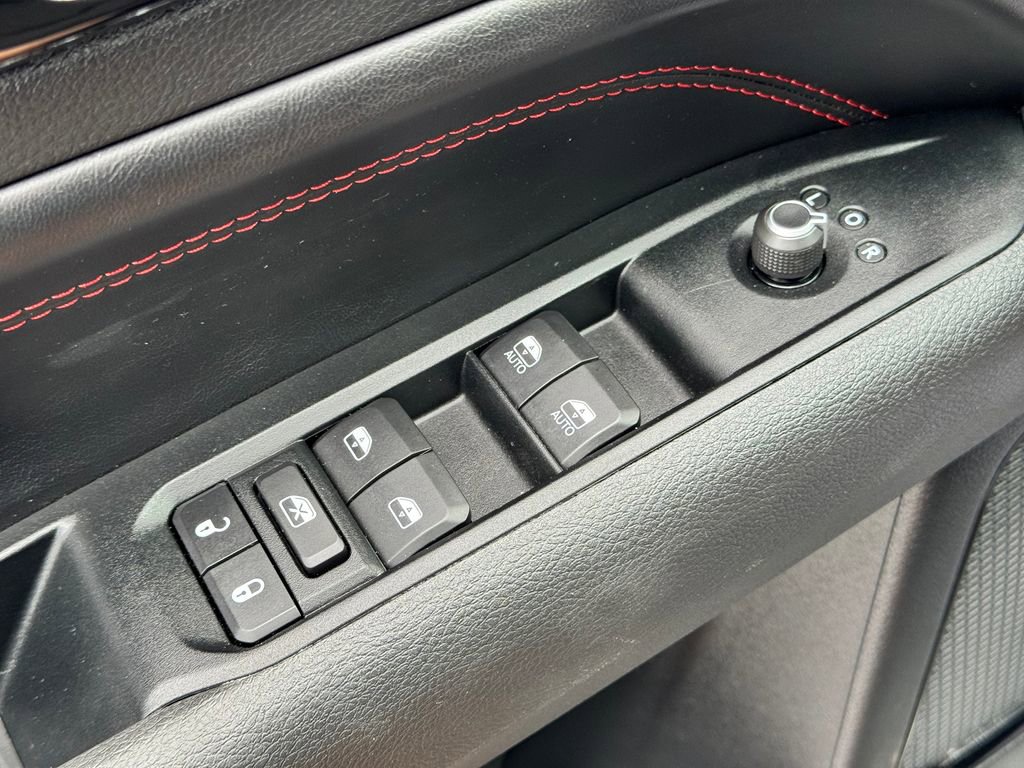 Used 2022 Jeep Compass Trailhawk w/ Trailhawk Elite Group image 29