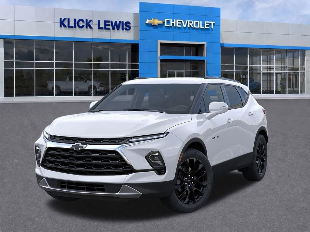 New 2026 Chevrolet Blazer LT w/ Sound & Technology Package AWD/4WD image 6