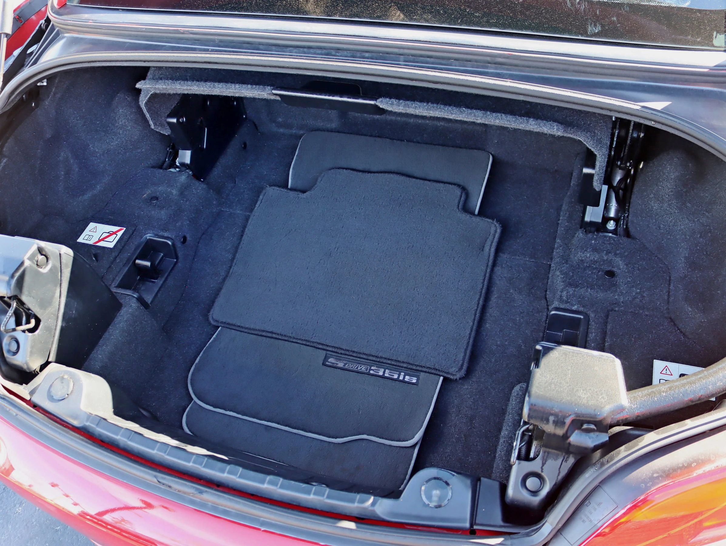 Used 2011 BMW Z4 sDrive35is RWD image 29