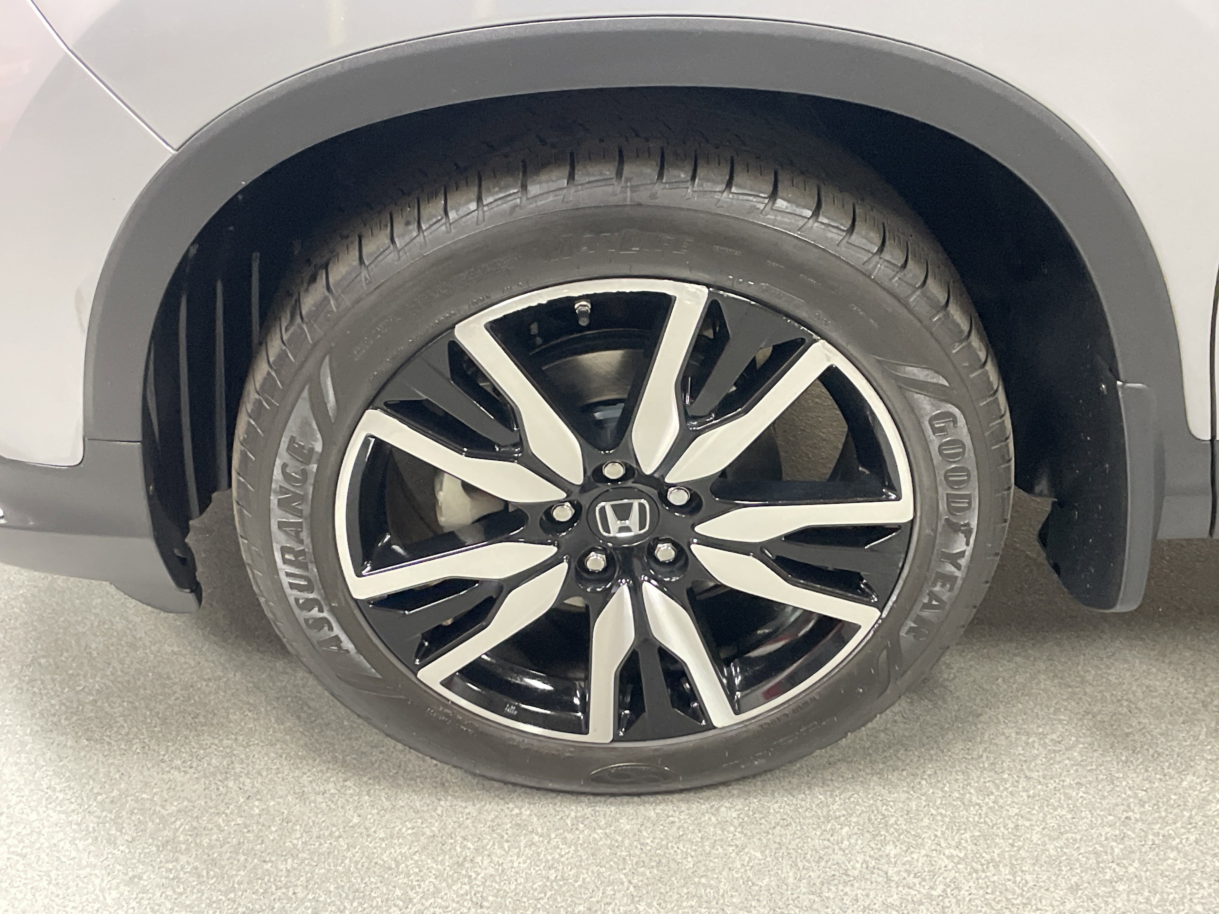 Used 2019 Honda Pilot Elite image 13