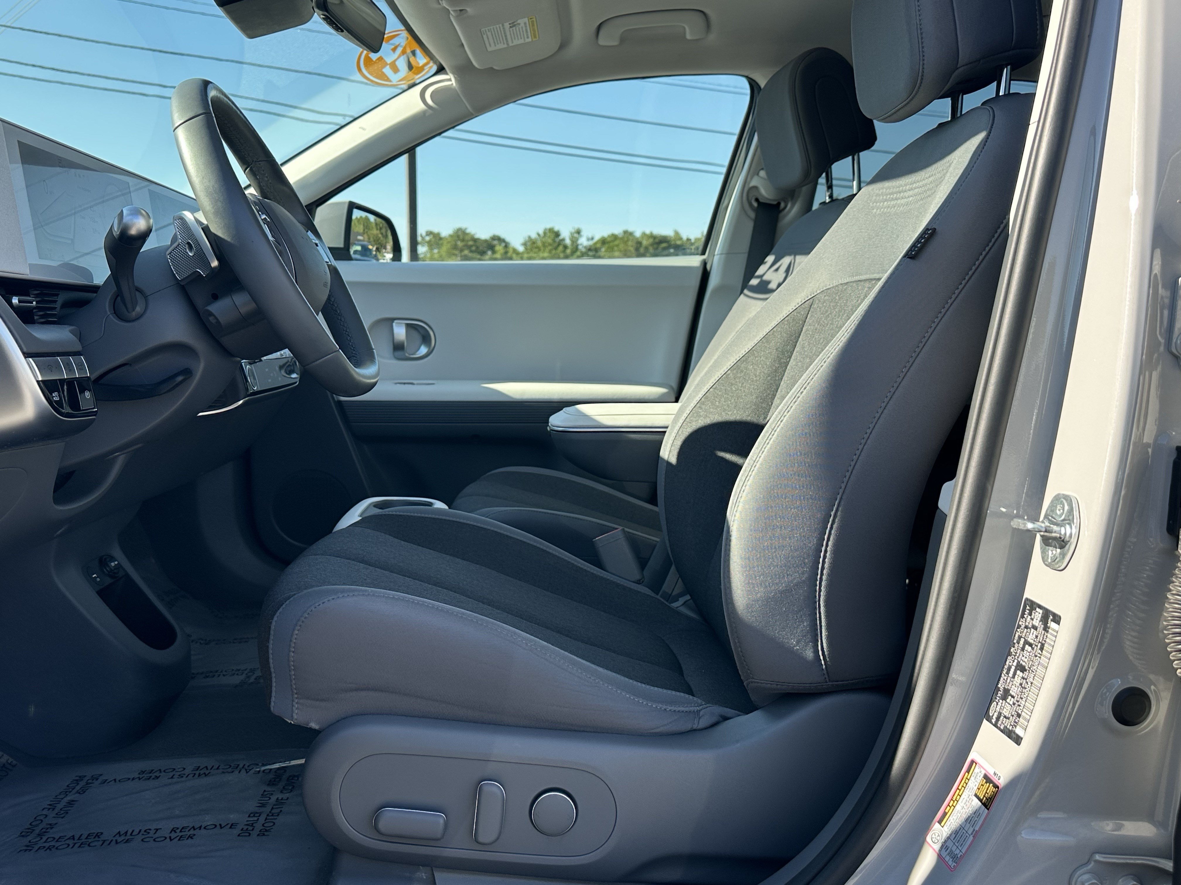 Used 2024 Hyundai Ioniq 5 SEL AWD/4WD image 9