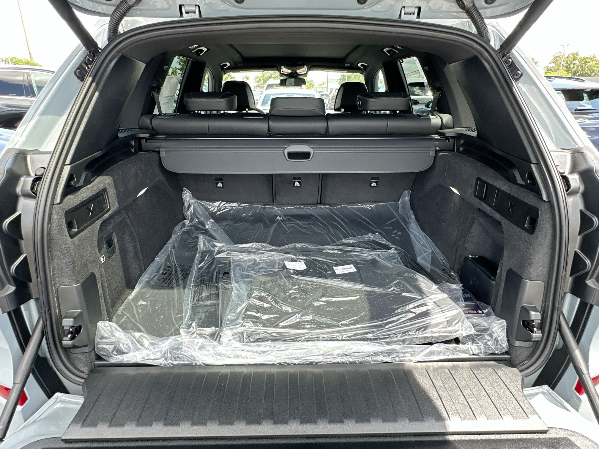 New 2026 BMW X5 xDrive40i w/ Executive Package AWD/4WD image 21