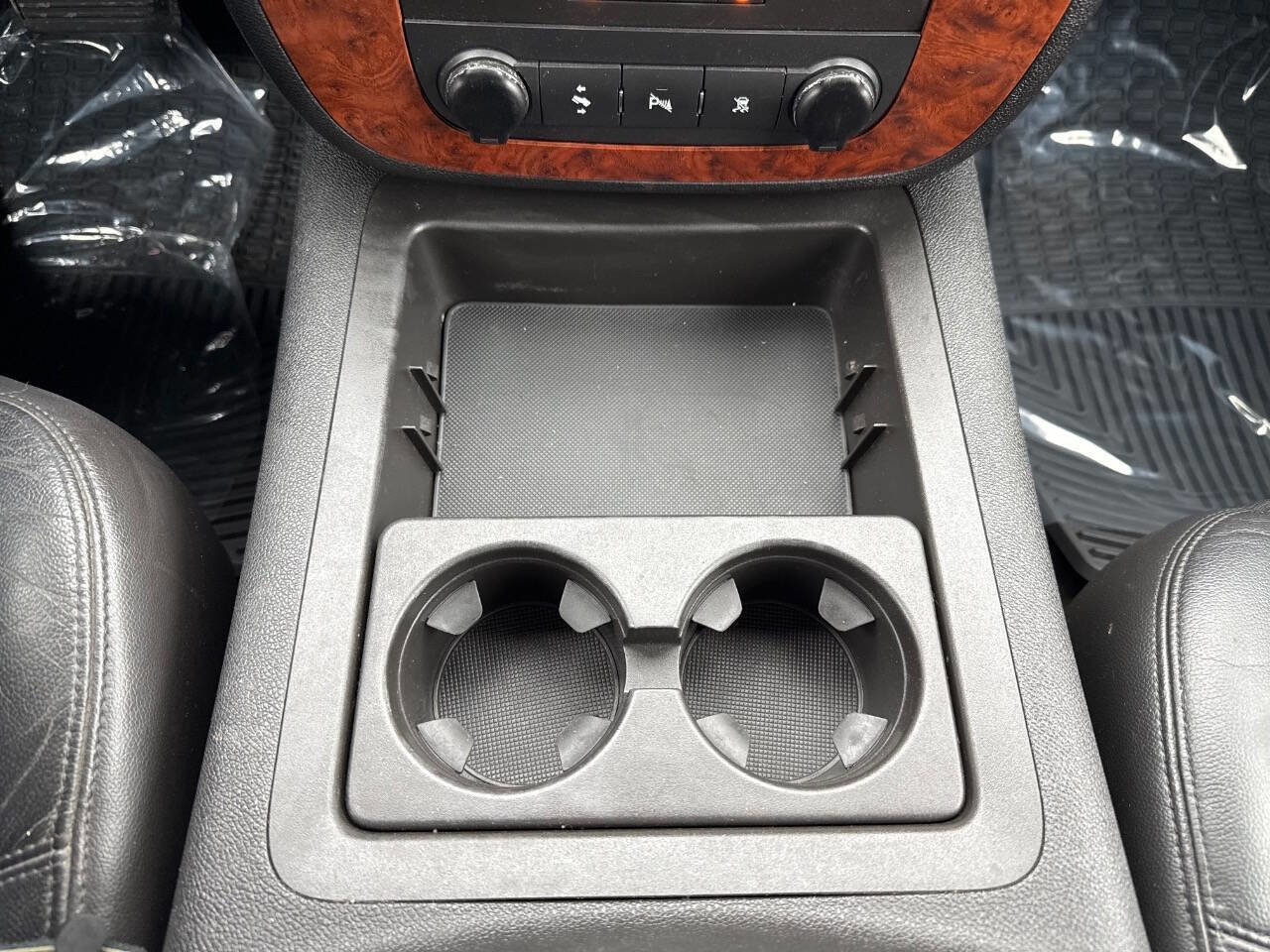 Used 2008 Chevrolet Avalanche LT AWD/4WD image 25