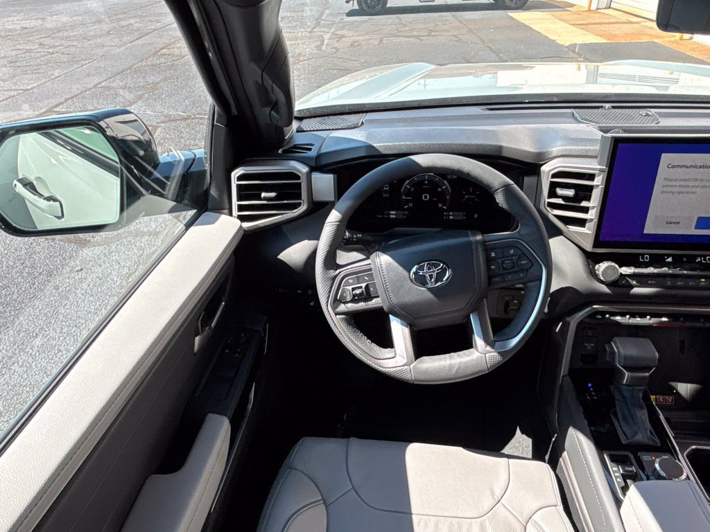 New 2026 Toyota Tundra Limited AWD/4WD image 3