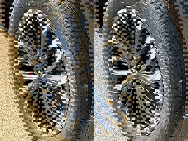 New 2026 Nissan Rogue Platinum w/ Tech Package image 11