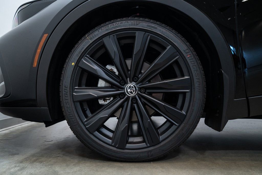 New 2026 Toyota Crown Nightshade image 8